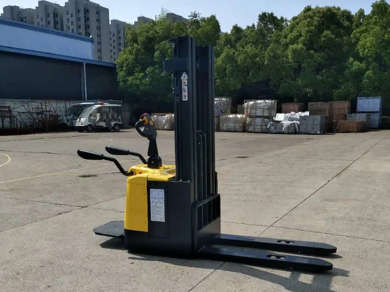 RUMLIFT 1.2ton Stacker forklift