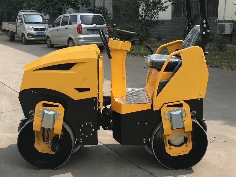 STORIKE Road Roller