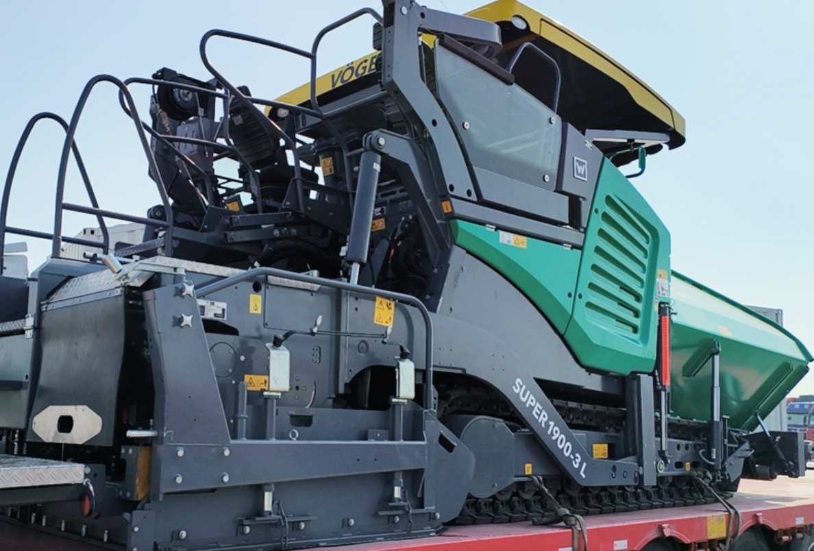 Russia - 1 Unit Wirtgen Asphalt Paver Machine S1900-3L